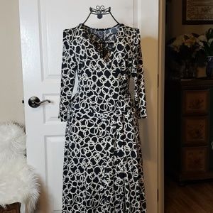 Black & White 3/4 Sleeve Wrap Dress w Tie Belt